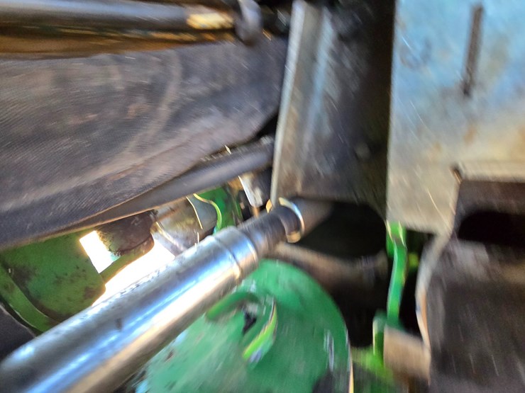 2020-john-deere-2020-image-63