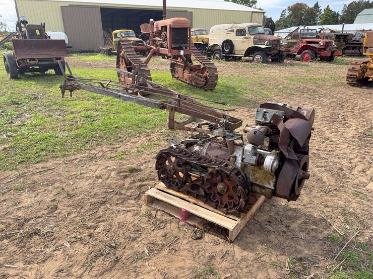vaughan-flex-tred-garden-tractor-image-1