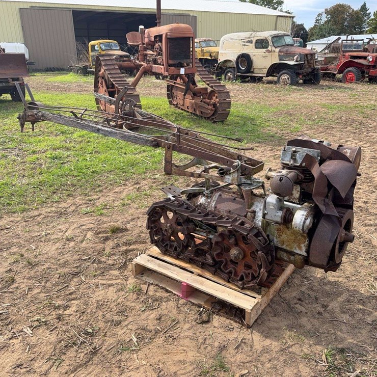 Vaughan Flex-Tred Garden Tractor