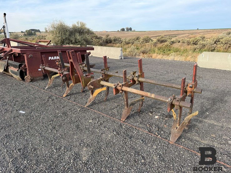 4-row-3pt-cultivator-image-2