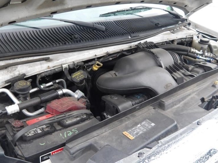 2017-ford-e450-image-9