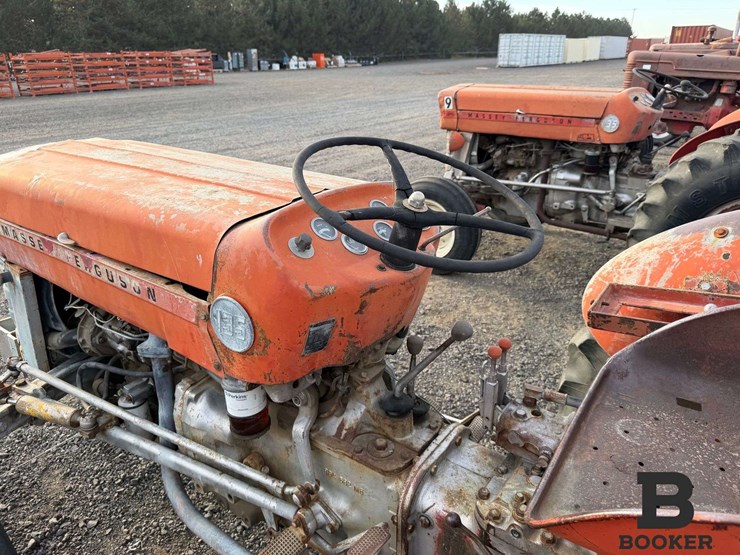 1971-massey-ferguson-135-tractor---non-running-image-18