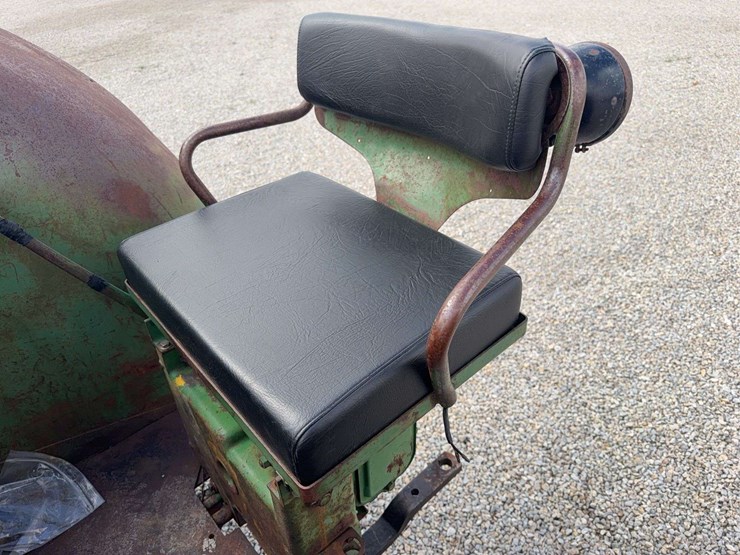 1954-john-deere-60-image-42