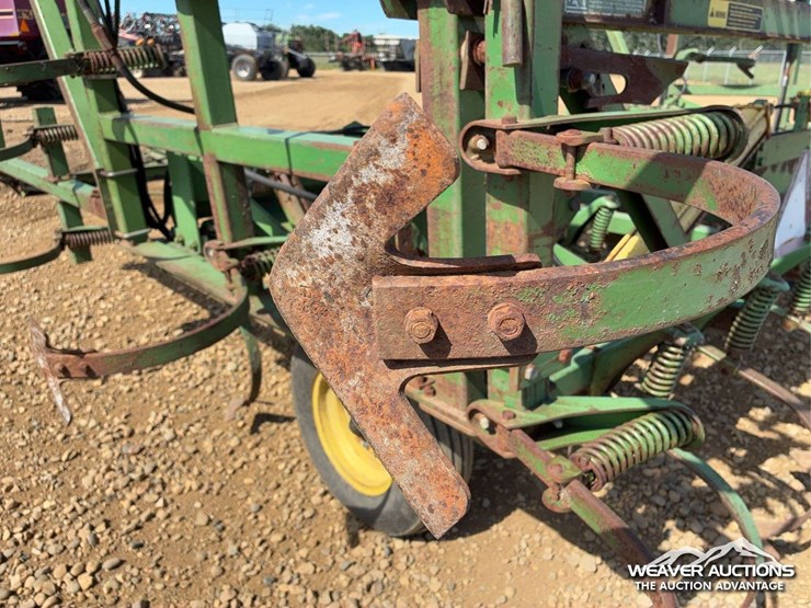 john-deere-60-image-13