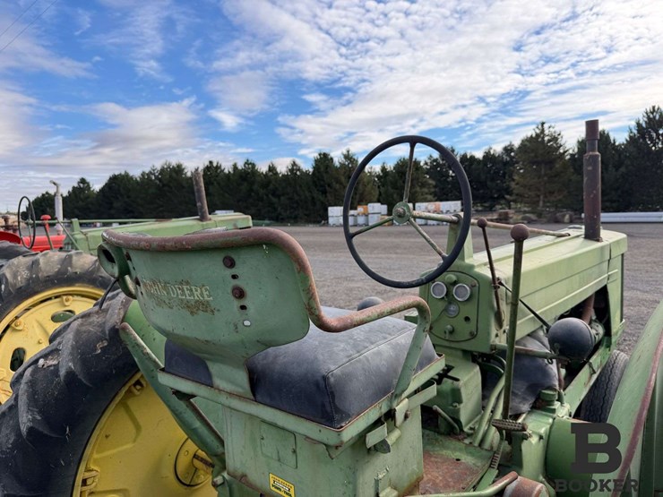 1956-john-deere-50-tractor---non-running-image-18