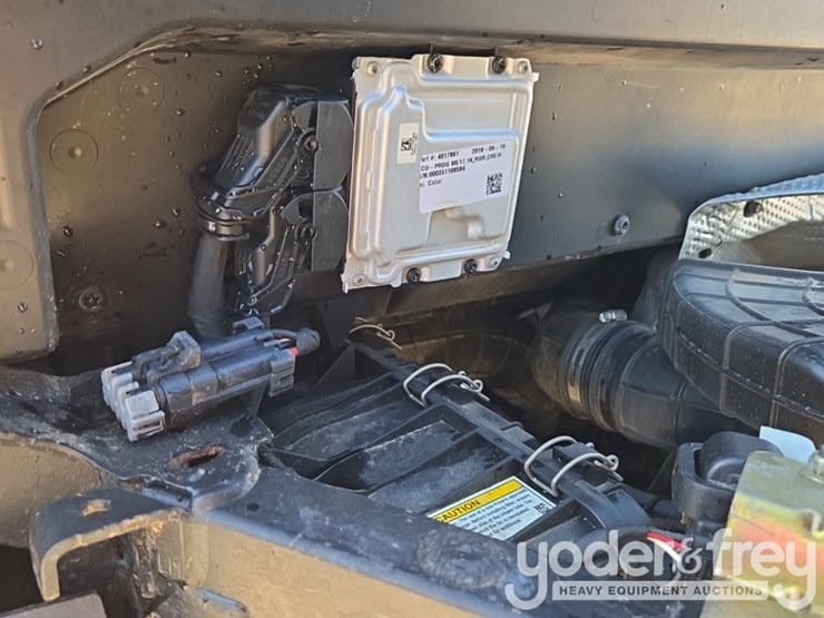 2019-polaris-ranger-image-25
