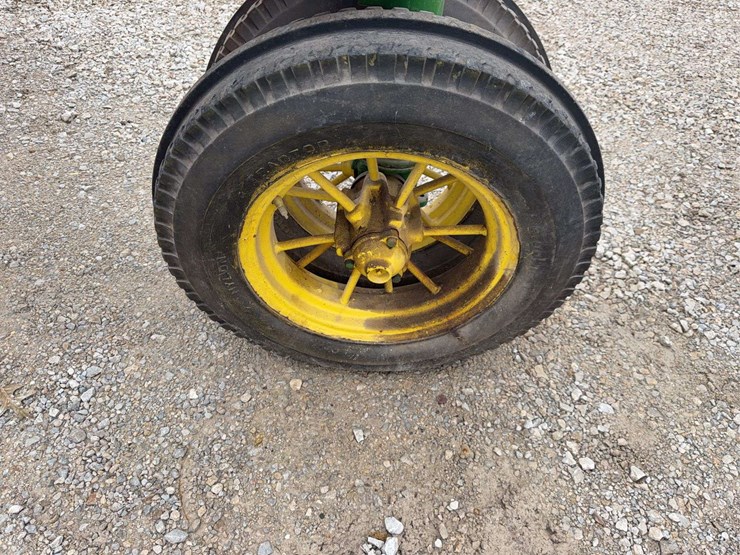 john-deere-a-image-15