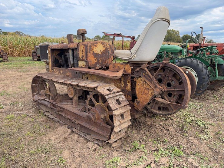 caterpillar-twenty-five-image-5