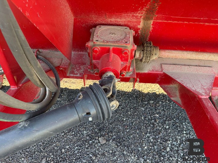 2022-sudenga-super-scoop-auger-image-14