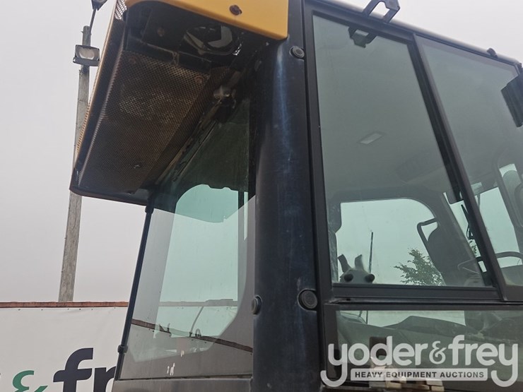 2018-caterpillar-d4k2-lgp-image-27
