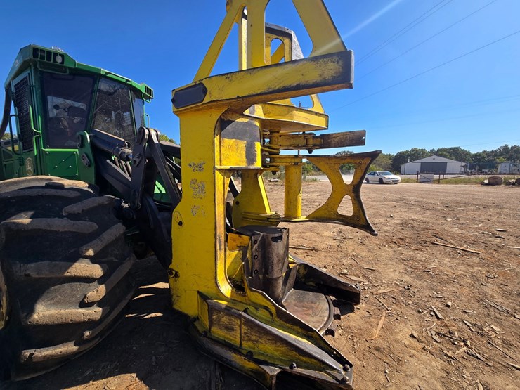 2019-john-deere-6-image-74