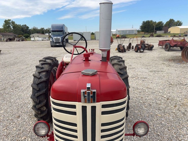 farmall-130-hi-clear-image-11