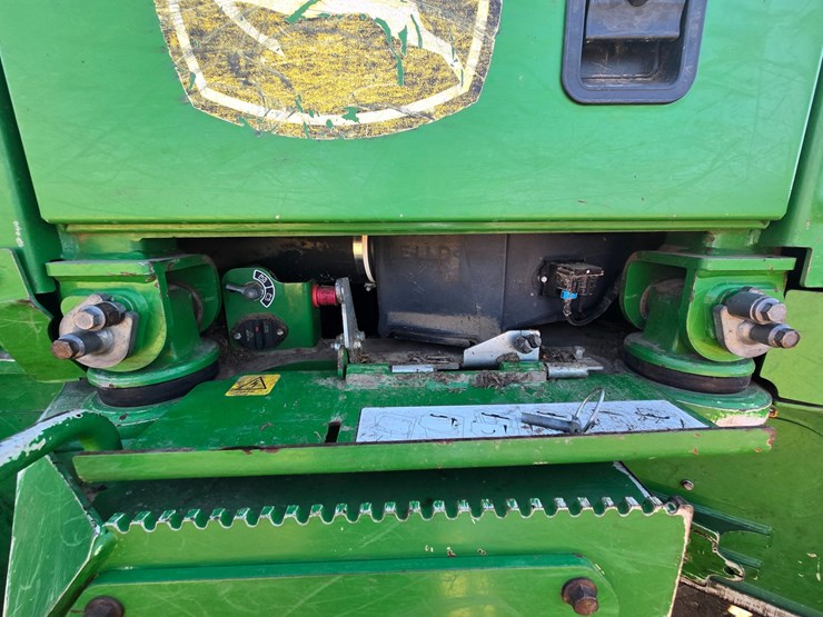 2019-john-deere-6-image-73