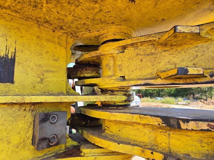 2019-john-deere-6-image-80