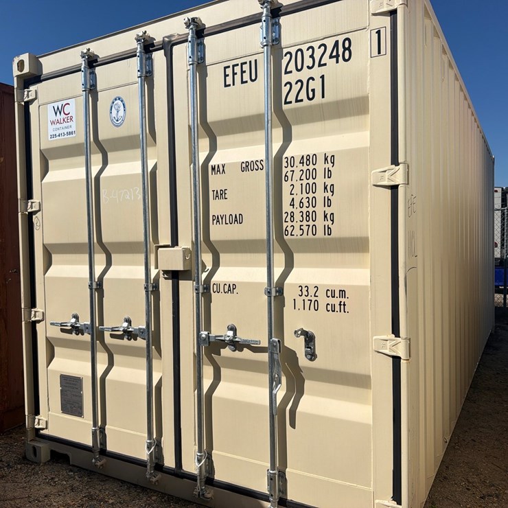 #47213 • 20FT SHIPPING CONTAINER