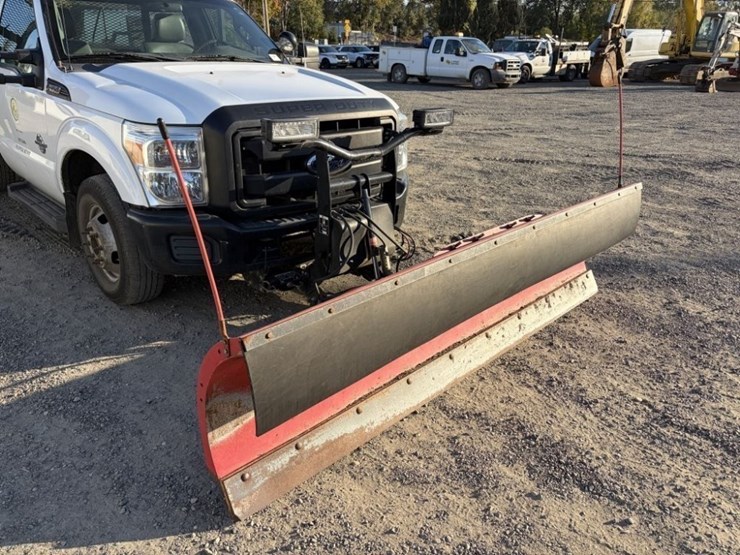 2011-ford-f350-image-9