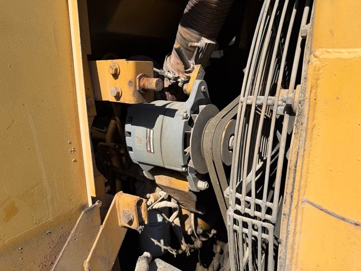 #4087-•-1986-cat-963-crawler-loader-image-19