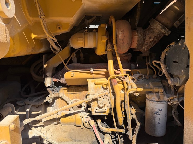 #4087-•-1986-cat-963-crawler-loader-image-42