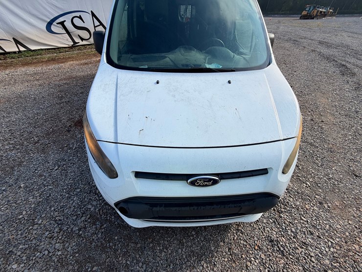 #4553-•-2015-ford-transit-connect-cargo-van-image-13