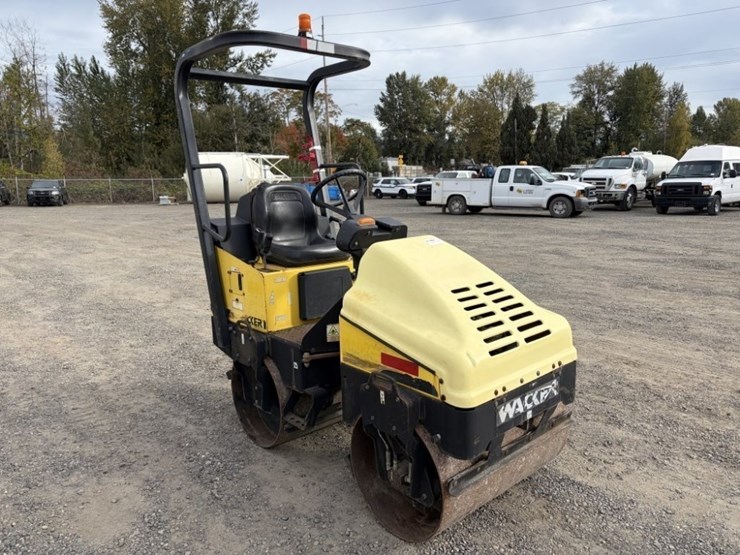 2004-wacker-neuson-rd11a-image-2
