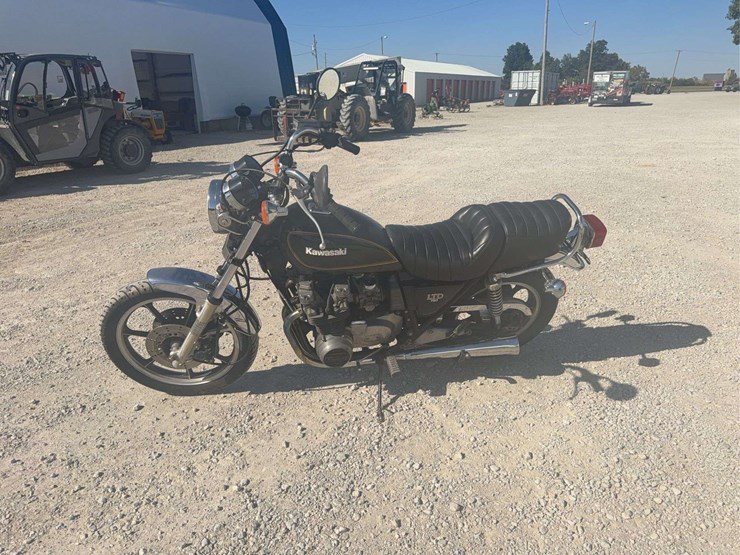 1980-kawasaki-kz750-image-1