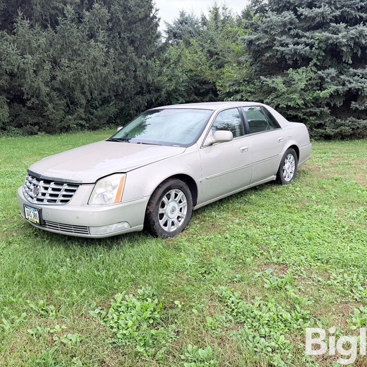 2008 Cadillac DTS Sedan