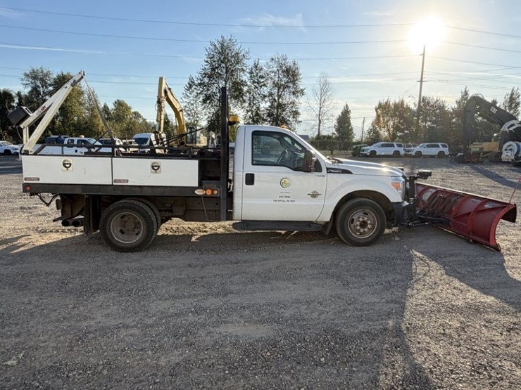 2011-ford-f350-image-3