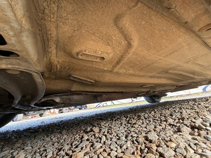 #4553-•-2015-ford-transit-connect-cargo-van-image-42