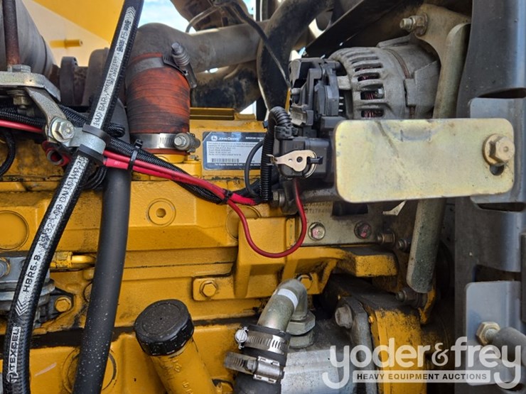 2008-john-deere-444j-image-52