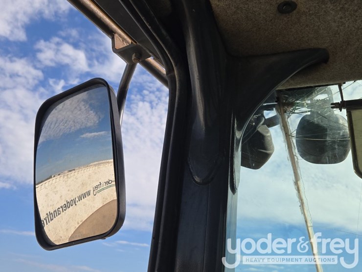 2008-john-deere-444j-image-62