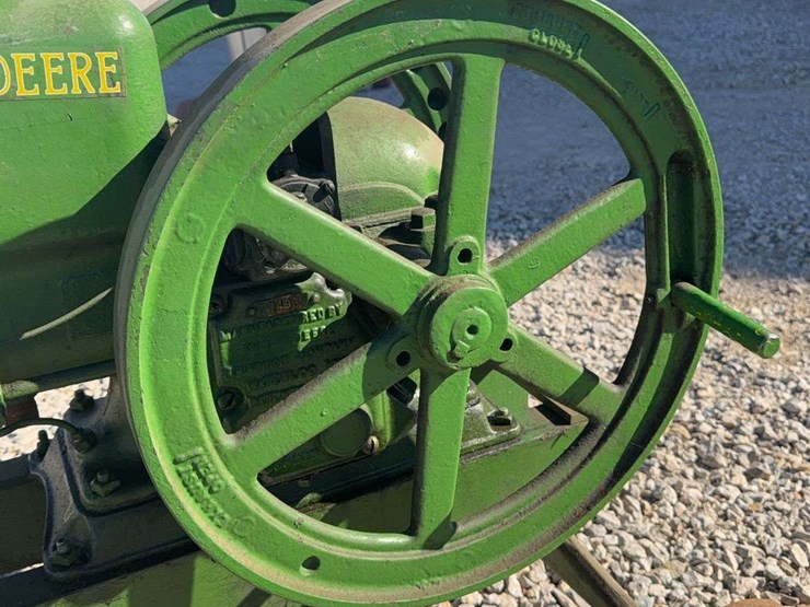 john-deere-112-image-15