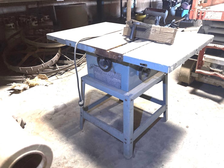 #171-•-delta-34-444-stationary-table-saw-on-stand-image-2