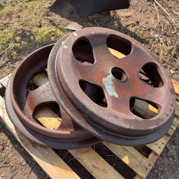 Fordson Cast Front Wheels