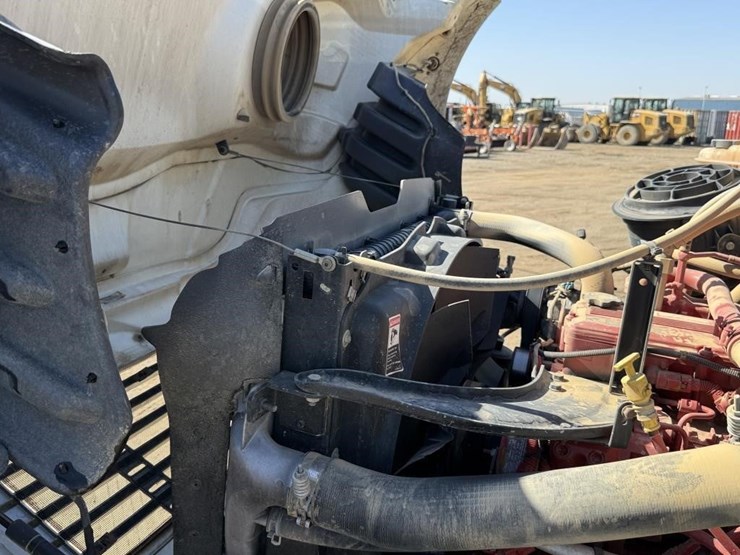 2018-freightliner-m2-t/a-dump-truck-image-83