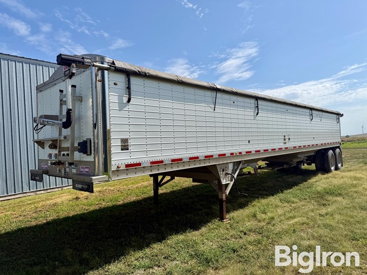 2014-wilson-dwh-500-43’-t/a-grain-trailer-image-1