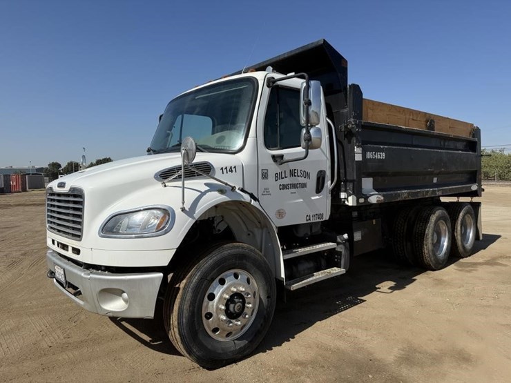 2018-freightliner-m2-t/a-dump-truck-image-1