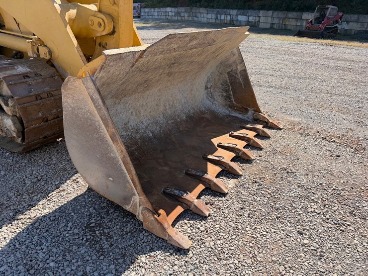 #4087-•-1986-cat-963-crawler-loader-image-11
