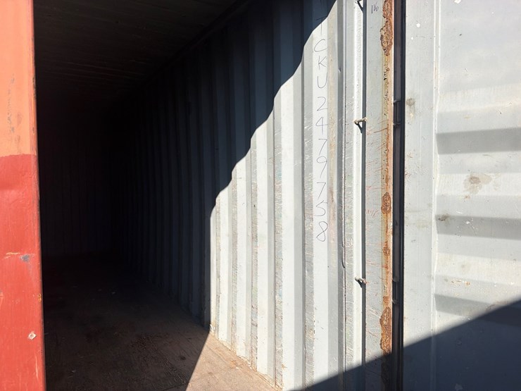 #88466-•-20ft-shipping-container-image-5