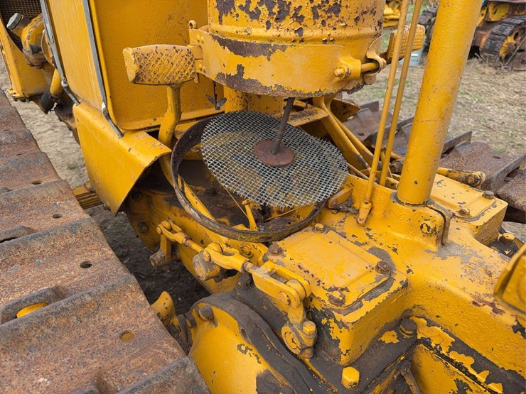 caterpillar-2-ton-image-35