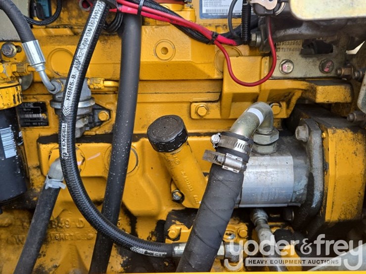 2008-john-deere-444j-image-51