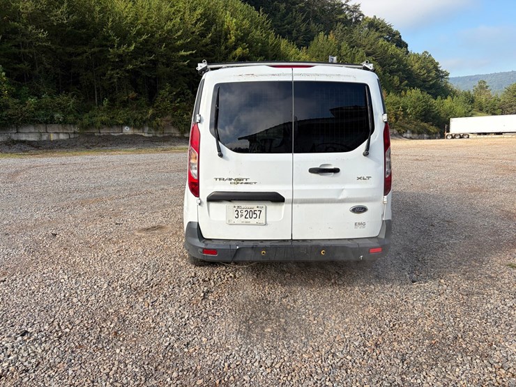 #4553-•-2015-ford-transit-connect-cargo-van-image-6