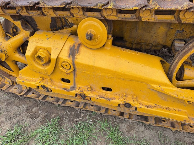 caterpillar-2-ton-image-29