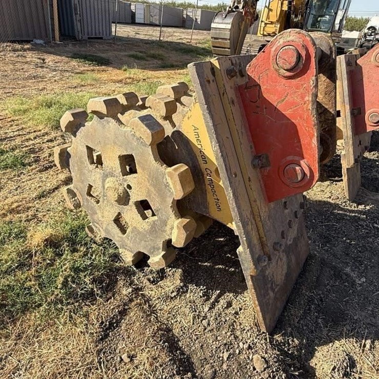 CAT 36" Excavator Compaction Wheel