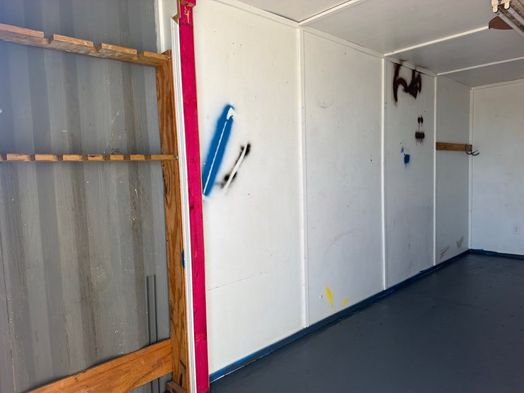 #47211-•-20ft-shipping-container-image-4