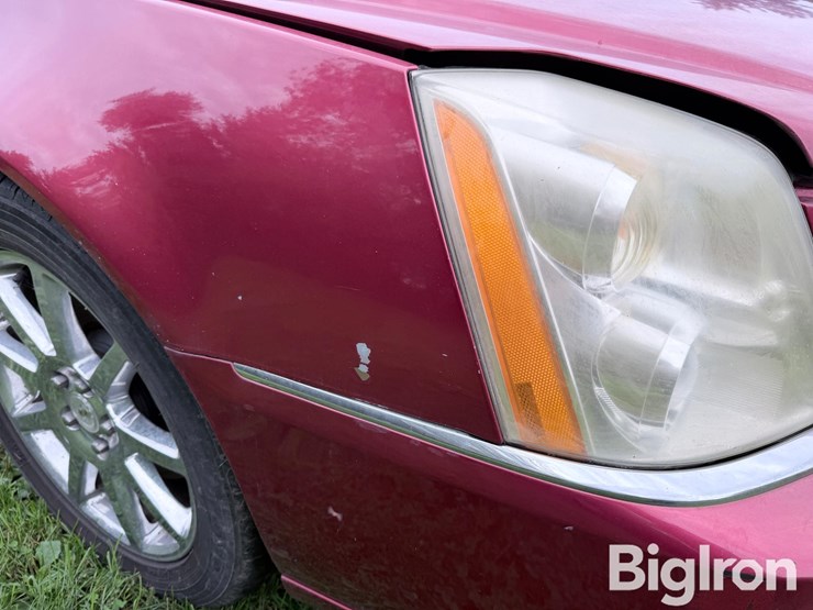 2007-cadillac-dts-performance-sedan-image-18