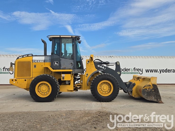 2008-john-deere-444j-image-6