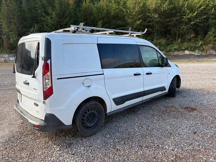 #4553-•-2015-ford-transit-connect-cargo-van-image-7