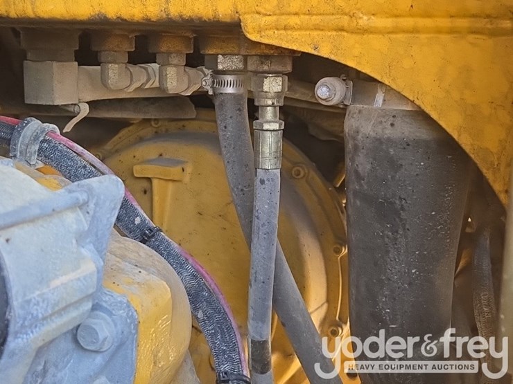 2008-john-deere-444j-image-57
