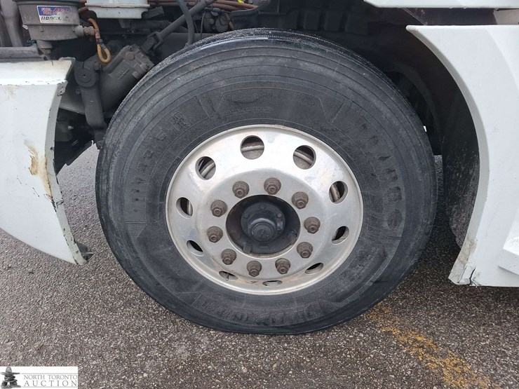 2021-freightliner-cascadia-t/a-sleeper-tractor-image-28