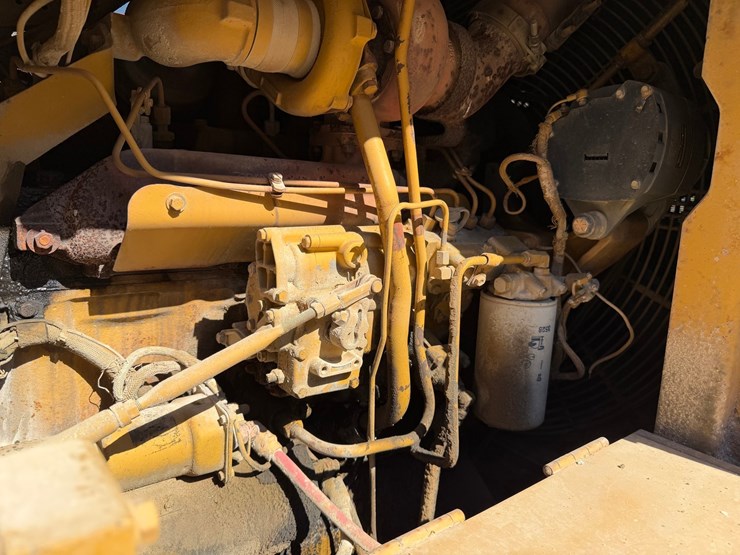 #4087-•-1986-cat-963-crawler-loader-image-41